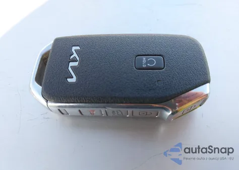 2022 Kia Telluride Lx z USA, uszkodzony, nr VIN 5XYP24HCXNG245386